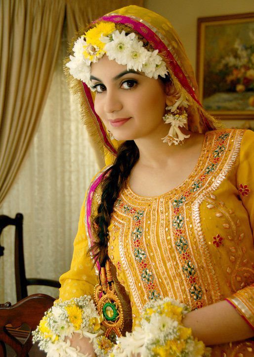 Mehndi Bridal Dress Design 2018 2024 www.lightgames.pro