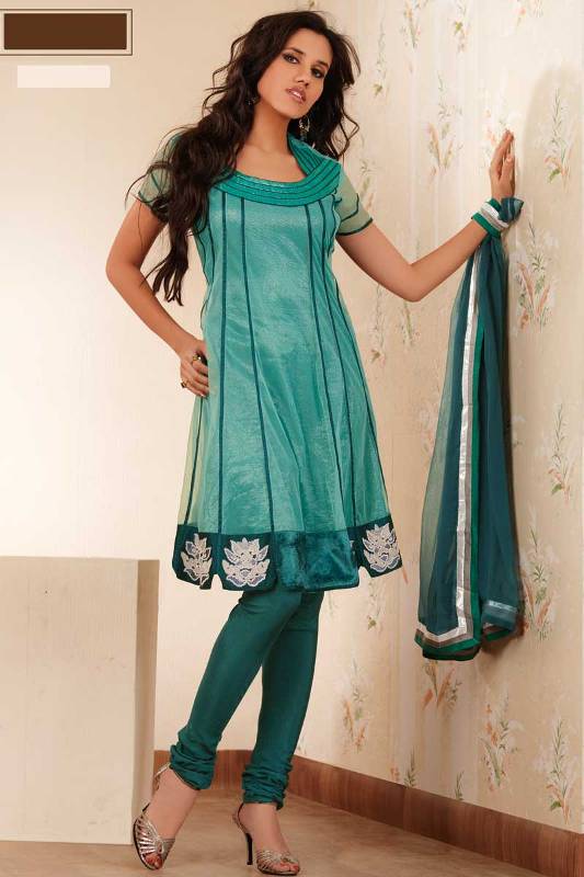 Latest Collection of Indian & Pakistani Best Neck-line (Gala) designs for Girls 2014-2015 (6)