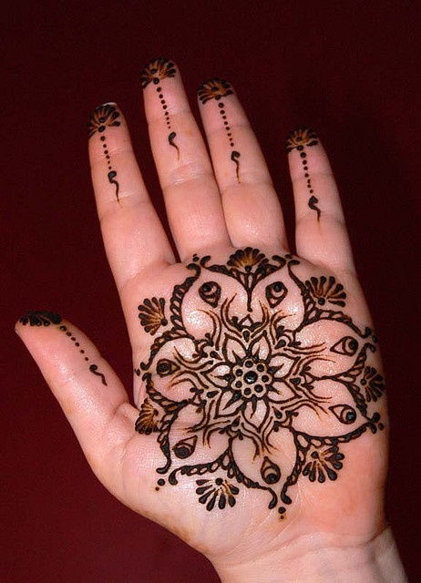 Latest Eid Mehndi Designs for Hands Feet Collection 2015-201 (18)