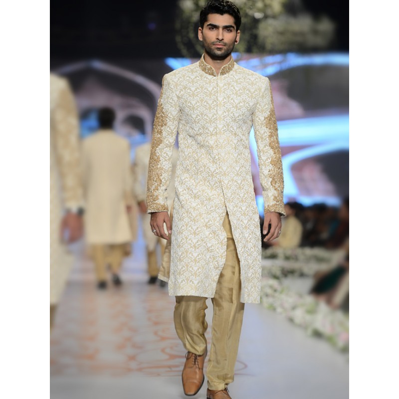 HSY Latest Men Wedding Dresses Sherwani Designs 2019 2019 HSY Latest Men Wedding Dresses Sherwani Designs 2019 2019