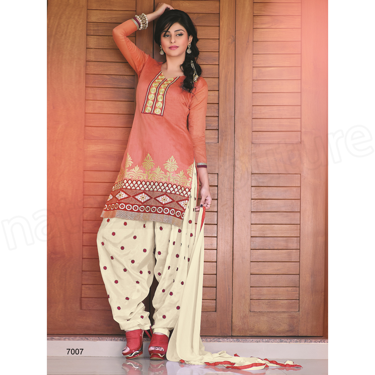 Latest Indian Patiala shalwar kameez fashion 2015-2016 (28)