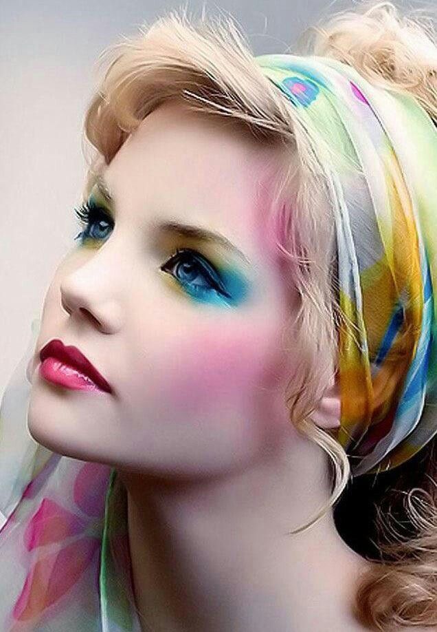 Step by Step Pastel Makeup Tutorial to Make a Statement Step by Step Pastel Makeup Tutorial to Make a Statement