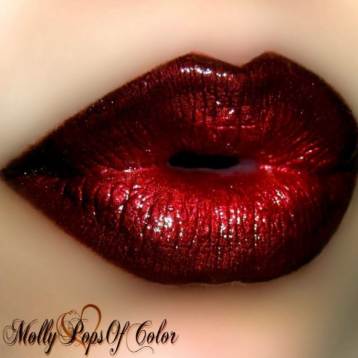 Bold Red Lipstick Tutorial Step by Step for Christmas (1)