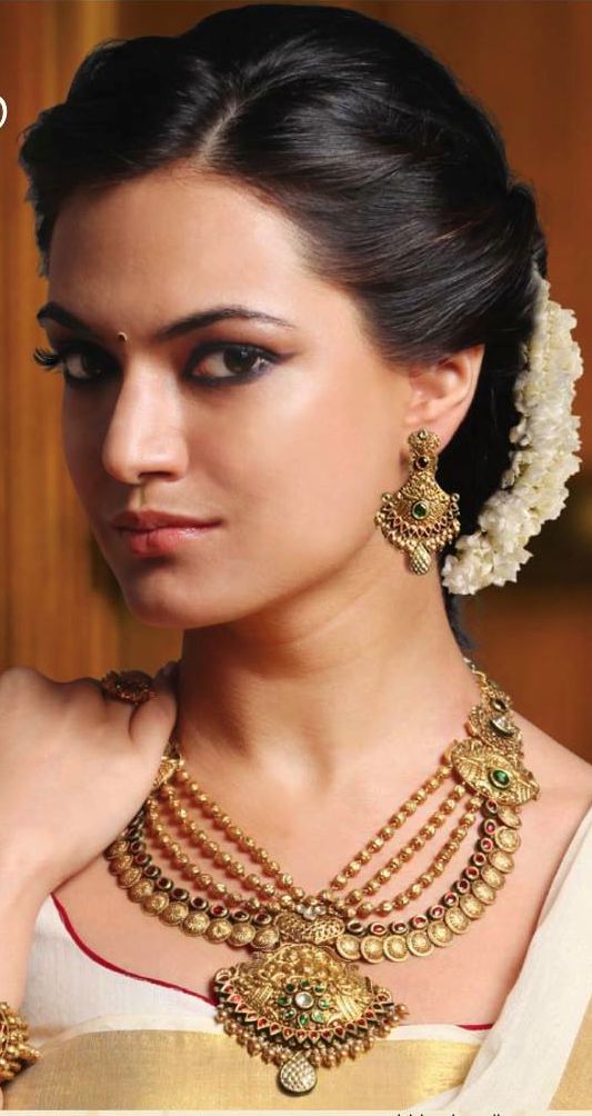 Indian Wedding Hairstyles Fashion Trends 2020 for Bridals 