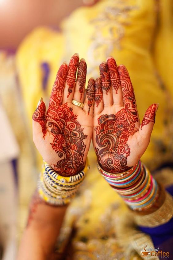 Latest Bridal Mehandi Designs Trends for Weddings (2)