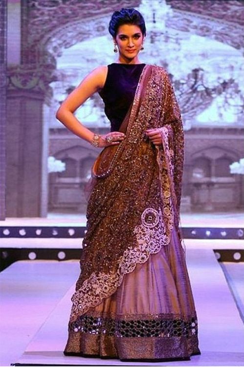latest saree design 2019 party wear