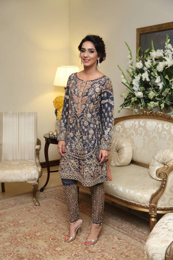 Party Wear Embroidered Dresses Designs Collection 2016-2017 (7)