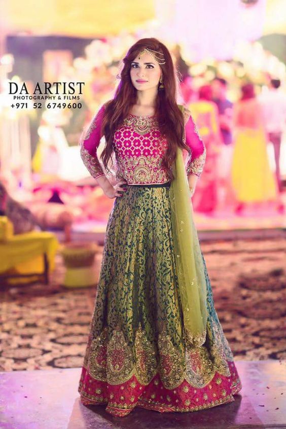 Bridal Mehndi Dresses Collection (16)