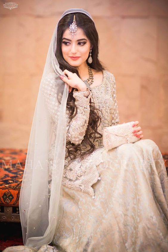 pakistani engagement dresses 2019