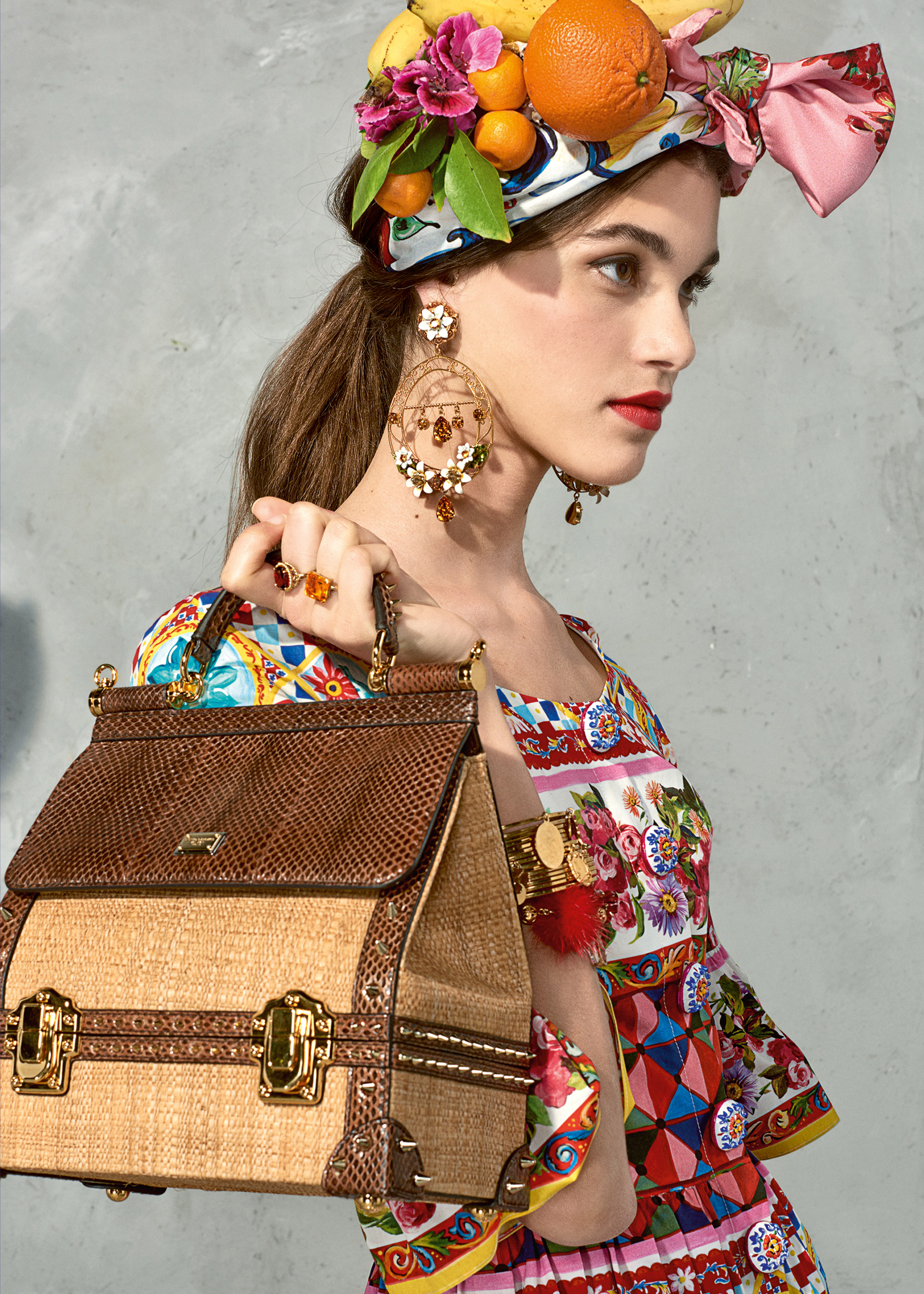 Dolce & Gabbana Latest Trends Women Mambo (4)