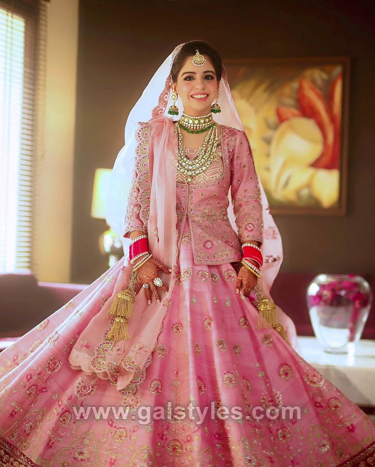 bridal lehenga designs latest 2018